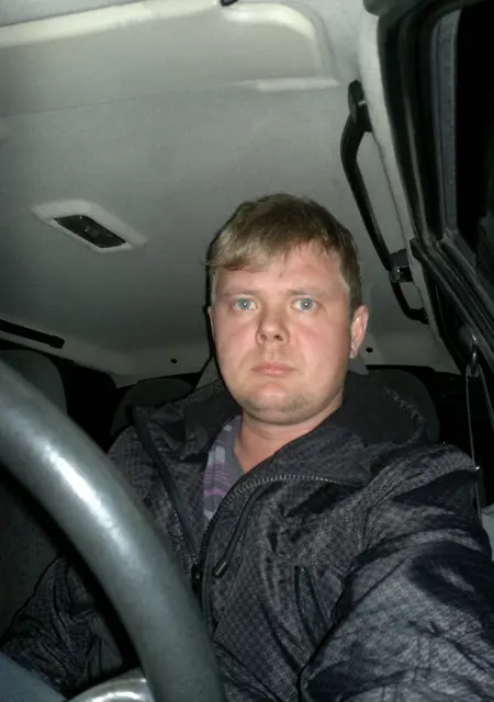 Я Костя, 43, знакомлюсь на одну ночь в Тольятти