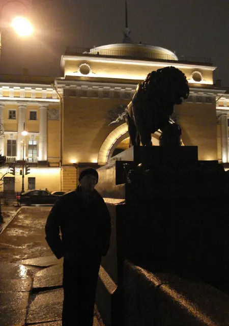 Андрей из Набережных Челнов, мне 49, познакомлюсь на одну ночь