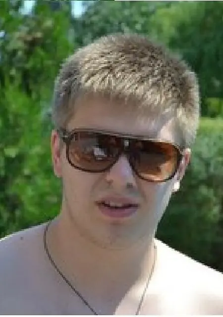 Костик из Армавира, мне 39, познакомлюсь на одну ночь