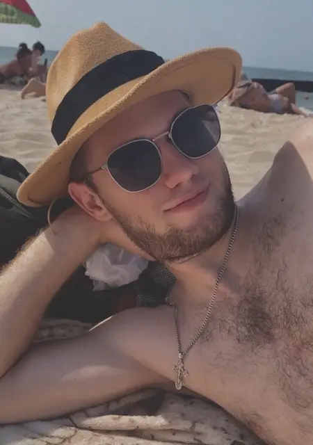 Никита из Иркутска, мне 26, познакомлюсь для приятного времяпровождения