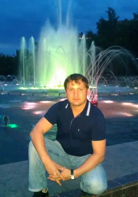 Я Игорь, 43, из Шадринска, ищу знакомства на одну ночь