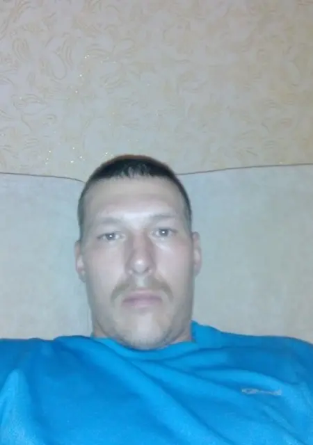 Я Дмитрий, 39, знакомлюсь на одну ночь в Белой Калитве