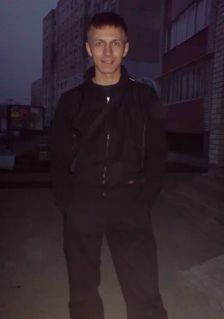 Алексей из Набережных Челнов, мне 42, познакомлюсь на одну ночь