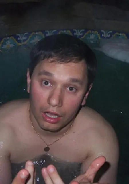 Я Александр, 42, знакомлюсь на одну ночь в Оренбурге