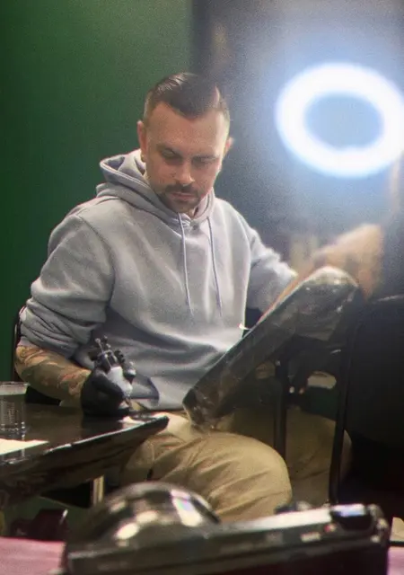 Сергей из Калининграда, ищу на сайте общение