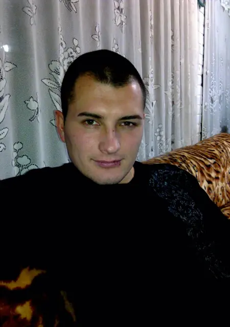 Андрей из Полтавы, мне 41, познакомлюсь для постоянных отношений