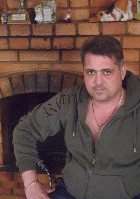 Владимир из Солигорска, ищу на сайте знакомства без обязательств