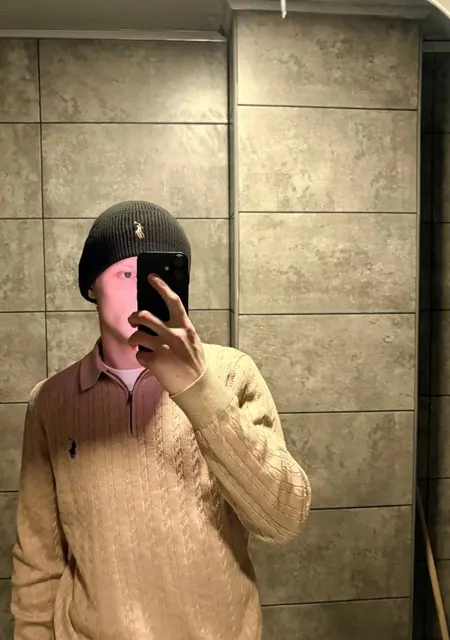 Я Исмаил, 21, знакомлюсь для дружбы в Санкт-Петербурге