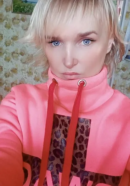 Я Валерия, 30, из Челябинска, ищу знакомство для совместных путешествий