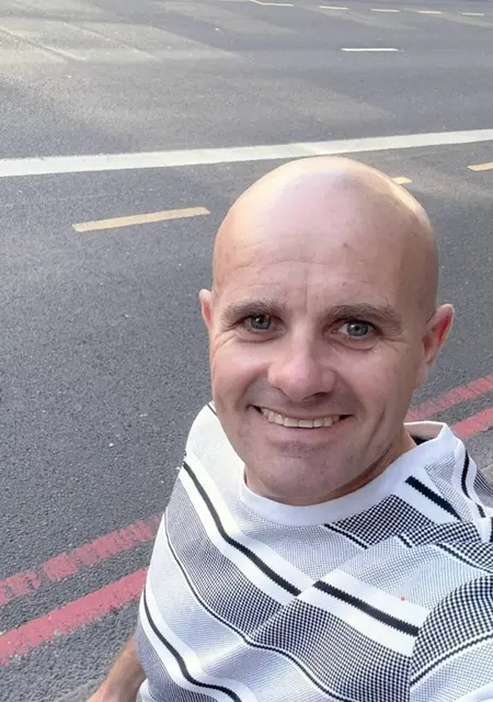 Я Mr B, 46, знакомлюсь для постоянных отношений в Москве