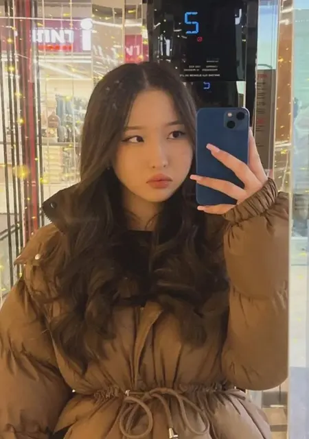 Лейла из Новороссийска, мне 18, познакомлюсь для постоянных отношений