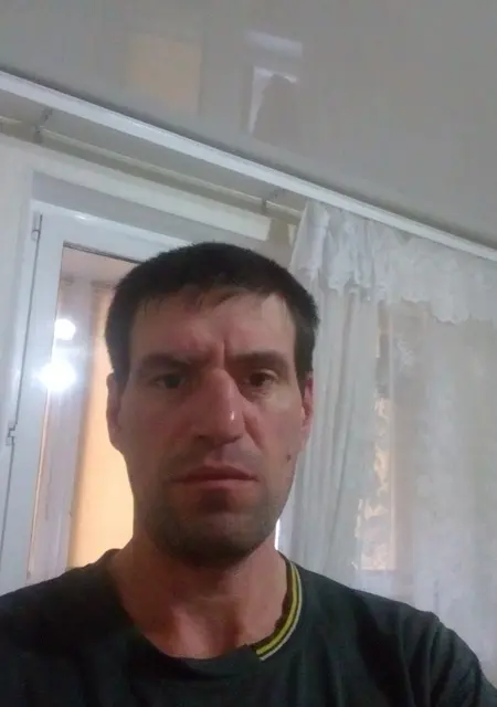 Я Андрей, 42, знакомлюсь на одну ночь в Екатеринбурге