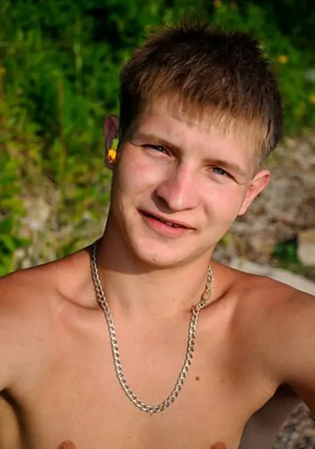 Я Denrus, 38, знакомлюсь без обязательств в Уссурийске