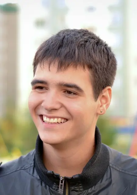 Даниил из Новочеркасска, мне 24, познакомлюсь без обязательств