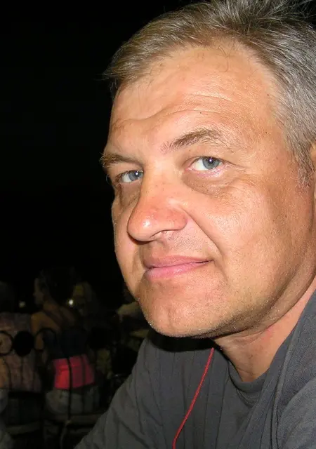 Алексей из Семидесятки, ищу на сайте знакомства без обязательств