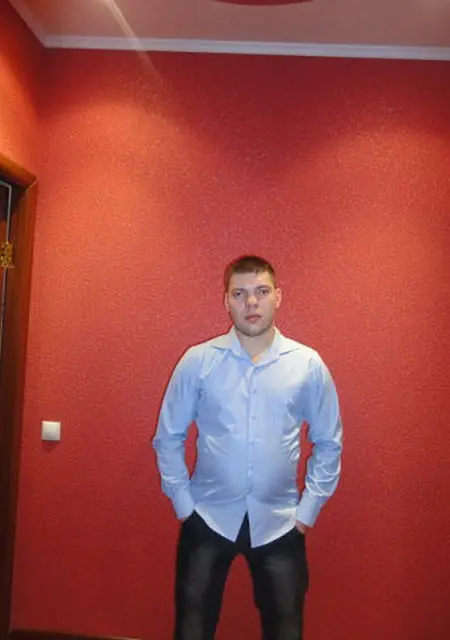 Александр из Нерюнгри, мне 40, познакомлюсь без обязательств