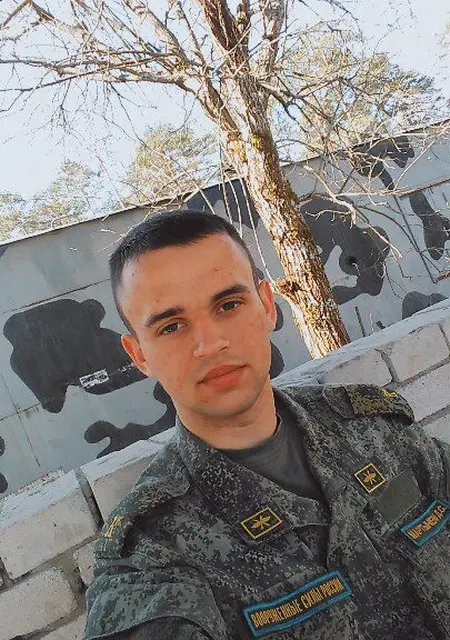 Даниил из Шахт, мне 27, познакомлюсь на одну ночь