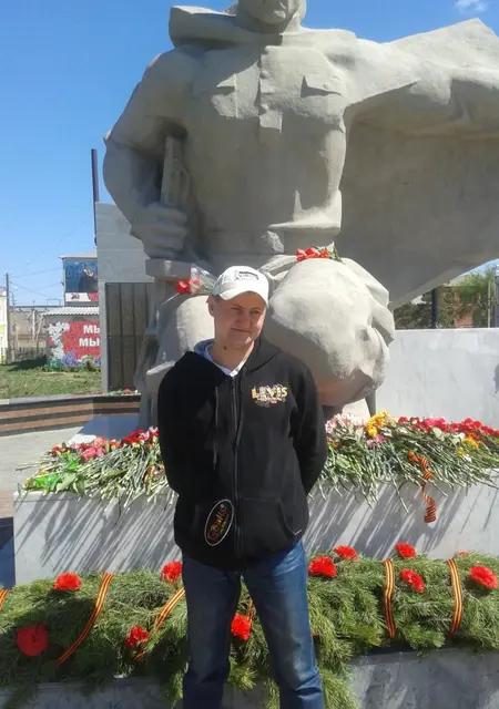 Я Виктор, 37, знакомлюсь для постоянных отношений в Троицке