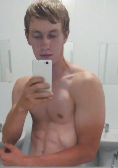 Я Иван, 31, из Тбилисской, ищу знакомства без обязательств