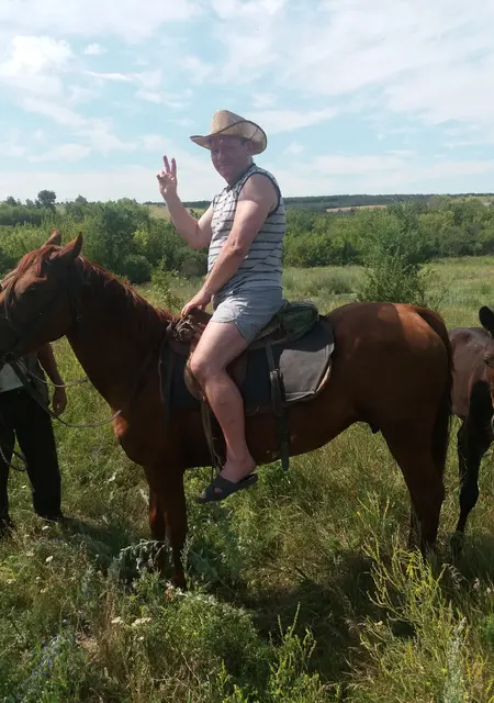 Я Александр, 54, из Тамбова, ищу знакомства на одну ночь