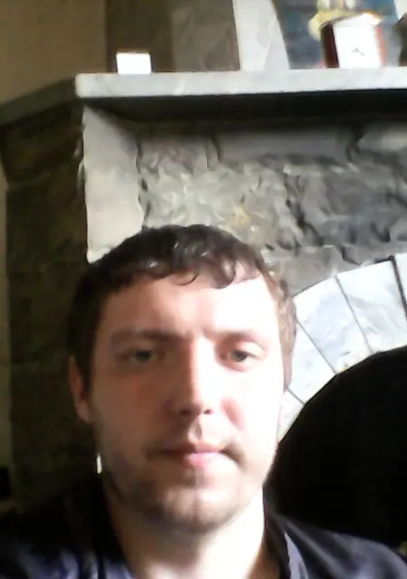 Я Руслан, 37, знакомлюсь на одну ночь в Азове