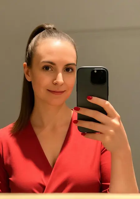 Майя из Мурманска, ищу на сайте знакомства на одну ночь