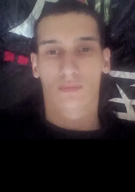 Я Artur, 39, знакомлюсь без обязательств в Петрозаводске