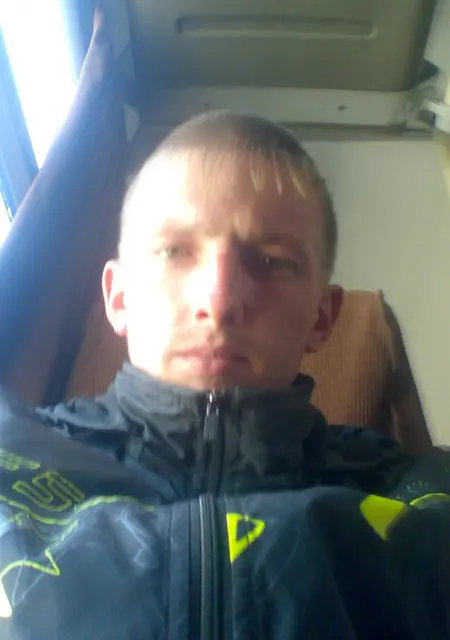 Я Дима, 34, из Киселевска, ищу знакомства на одну ночь