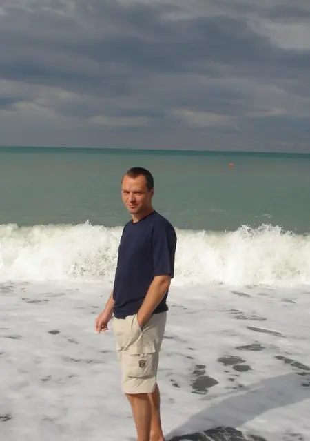 Вова из Норильска, мне 47, познакомлюсь на одну ночь