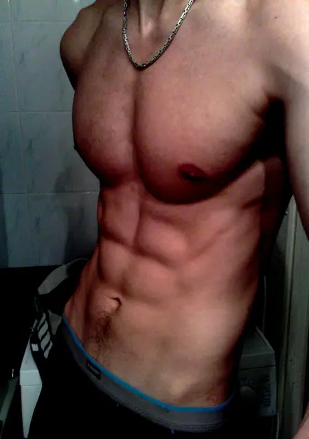 Я Макс, 40, из Набережных Челнов, ищу знакомство для постоянных отношений