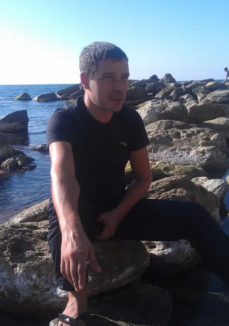 Андрей из Новороссийска, мне 46, познакомлюсь без обязательств