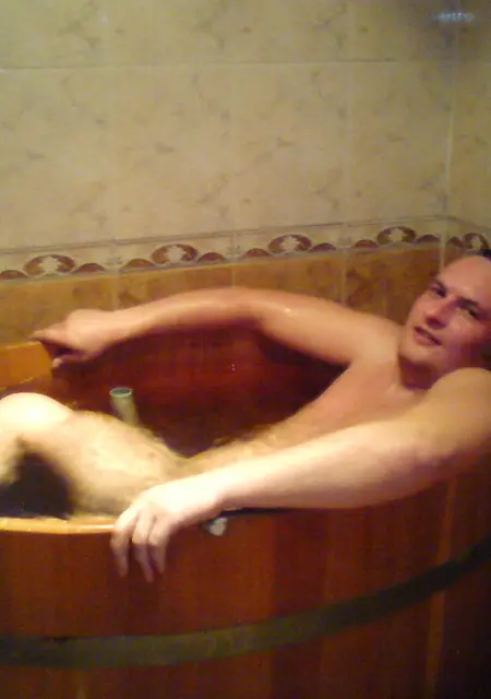 Дмитрий из Тулы, мне 50, познакомлюсь на одну ночь