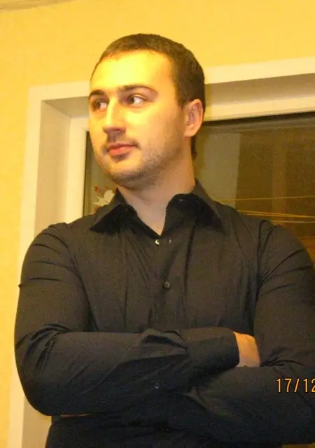 Олегв из Ярославля, мне 41, познакомлюсь на одну ночь