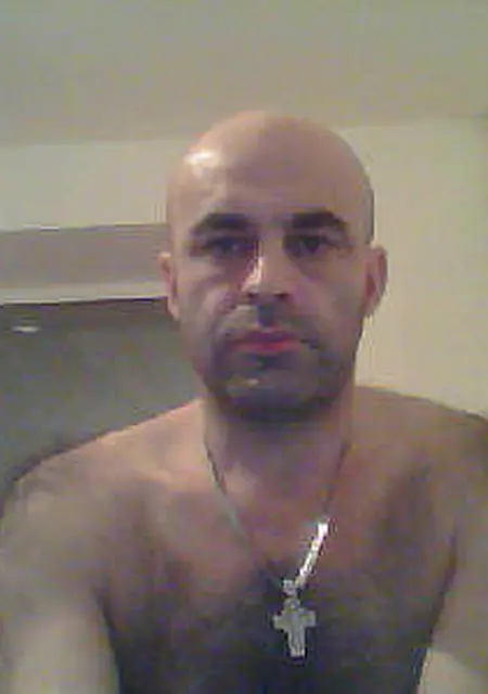 Я Артур, 46, знакомлюсь для постоянных отношений в Тихорецке