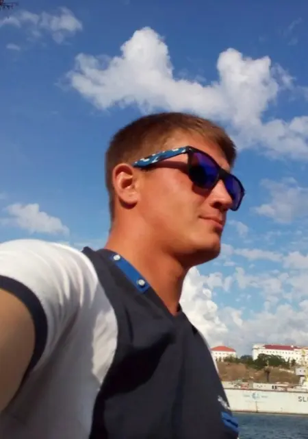 Андрей из Кемерово, мне 40, познакомлюсь без обязательств