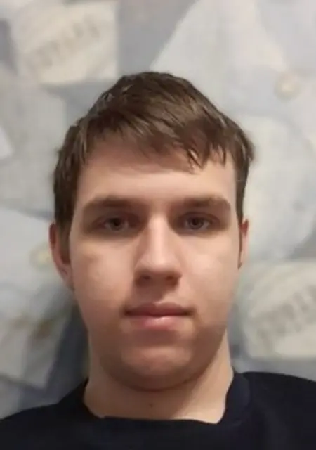 Савелий из Мурманска, мне 20, познакомлюсь для дружбы