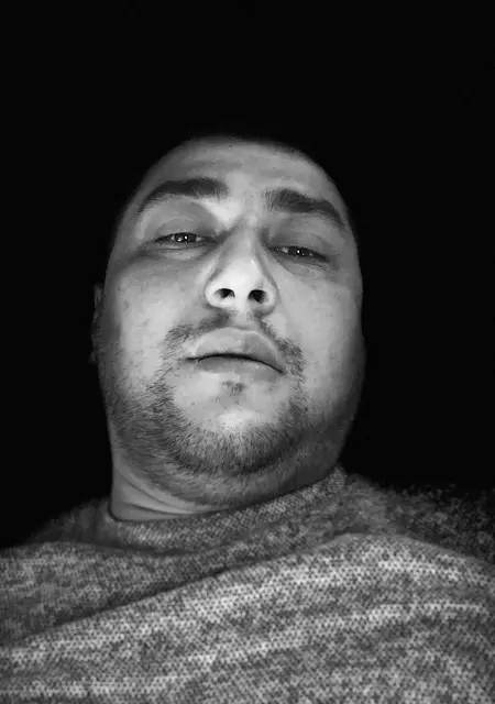 Темур из Нового Уренгоя, ищу на сайте знакомства на одну ночь