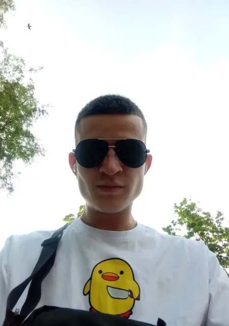 Иван из Дмитрова, ищу на сайте постоянные отношения