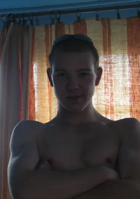 Владимир из Улан-Удэ, ищу на сайте знакомства без обязательств