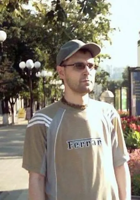 Я Михаил, 39, из Златоуста, ищу знакомство для постоянных отношений