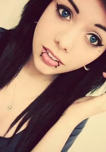 Я Екатерина, 29, знакомлюсь без обязательств в Новошахтинске