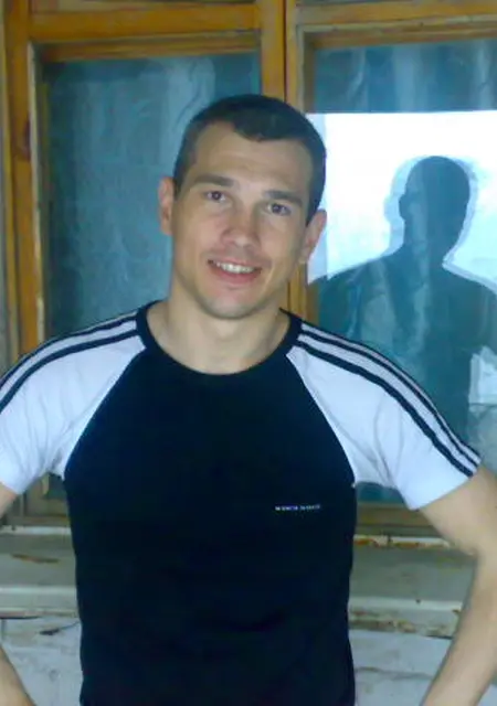 Александр из Братска, ищу на сайте знакомства на одну ночь