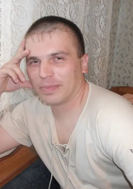 Я Andrey, 45, знакомлюсь на одну ночь в Нягани