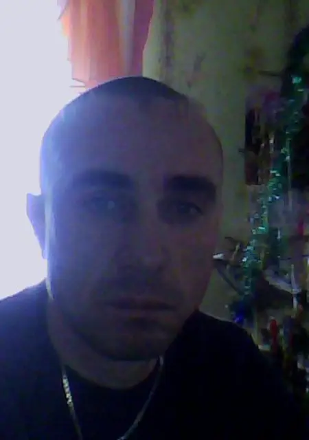 Я Андрей, 49, из Уссурийска, ищу знакомства без обязательств