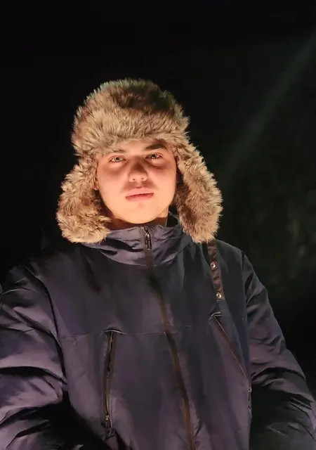 Артур из Кургана, ищу на сайте общение