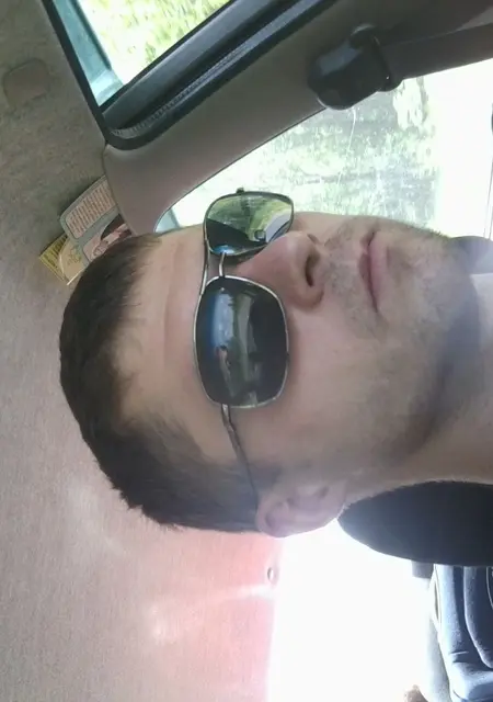 Александр из Калуги, ищу на сайте приятное времяпровождение