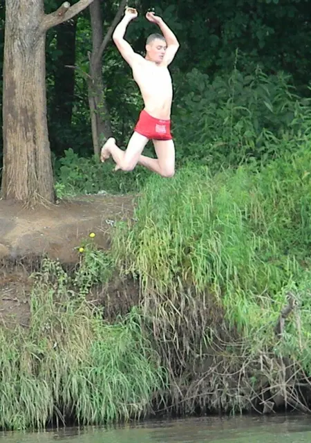 Я Sergey, 36, из Арсеньева, ищу знакомства на одну ночь