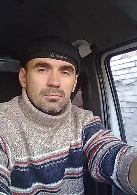 Я Viktor, 51, из Саратова, ищу знакомство для постоянных отношений