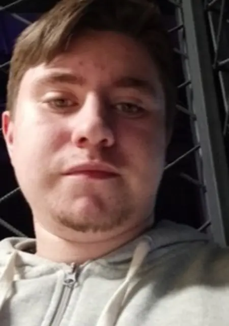 Я Леша Трескин, 22, знакомлюсь для общения в Лешуконском