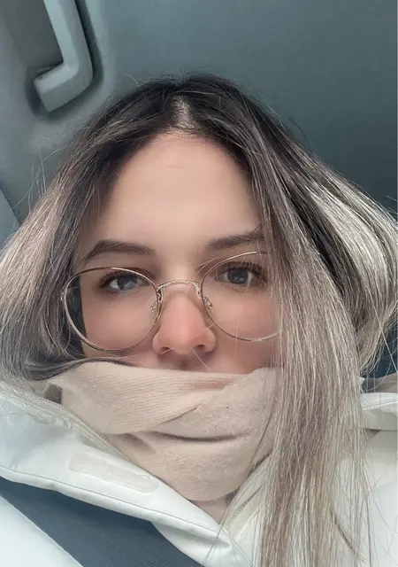 Я Anastasia, 21, из Сургута, ищу знакомство для общения